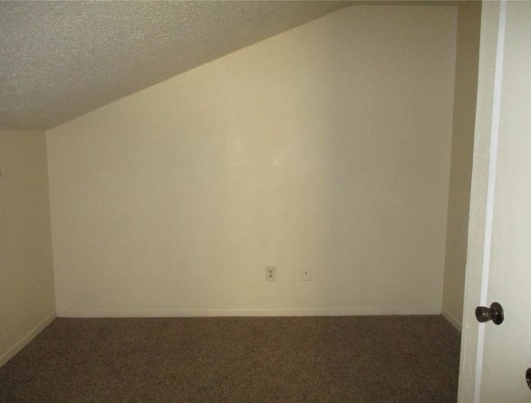 Stoneridge Townhomes - Bedroom - Photo 7 of 8
