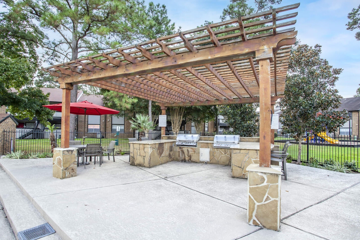 Rayford's Edge - Outdoor Kitchen/Grill Area - Photo 7 of 16