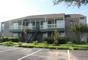 Reserve at 63 Sixty Three Apartments Houston Texas
