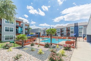Infinity on the Landing Apartments Euless Texas