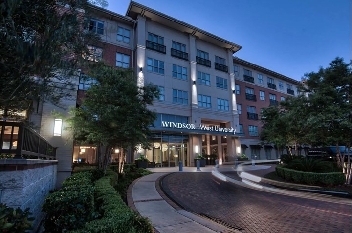 Windsor at West University Apartments