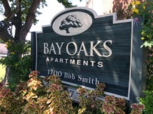 Bay Oaks