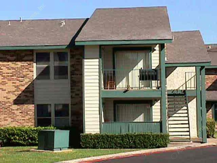 Autumn Brook Dallas View Floorplans, Photos & More