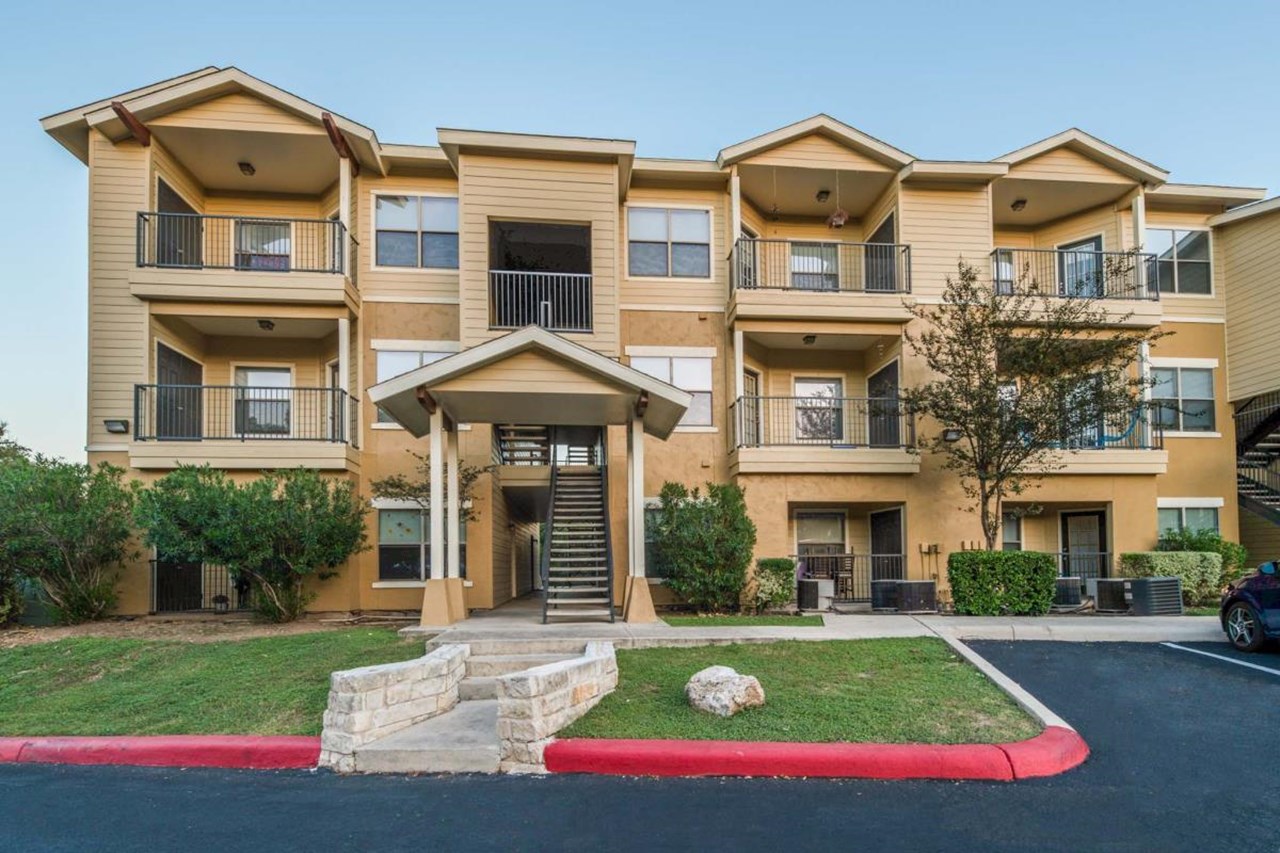Dakota Ranch - San Marcos, TX - Photo 1 of 9