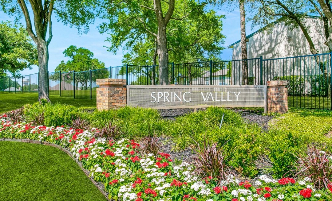 Spring Valley Apartments Euless Texas