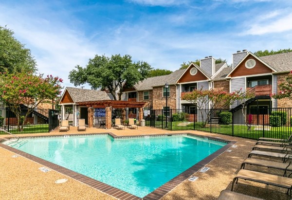 Hebron Oaks