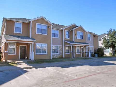 Rosemont at Meadow Lane - Exterior - Photo 3 of 10