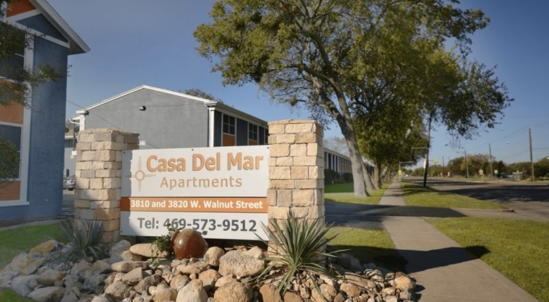 Casa Del Mar Apartments