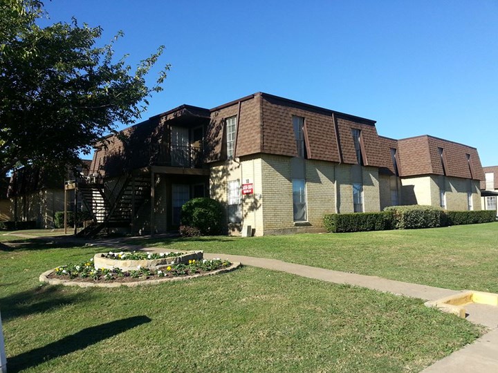 Heritage Fort Worth 1019+ for 1, 2 & 3 Bed Apts