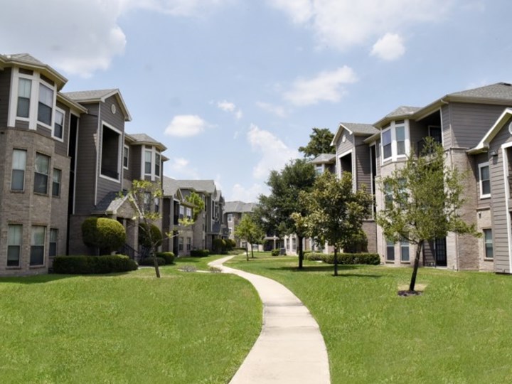 Windsor Cypress Apartments