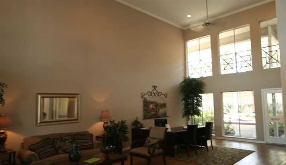 Galleria Flats - Office - Photo 8 of 11