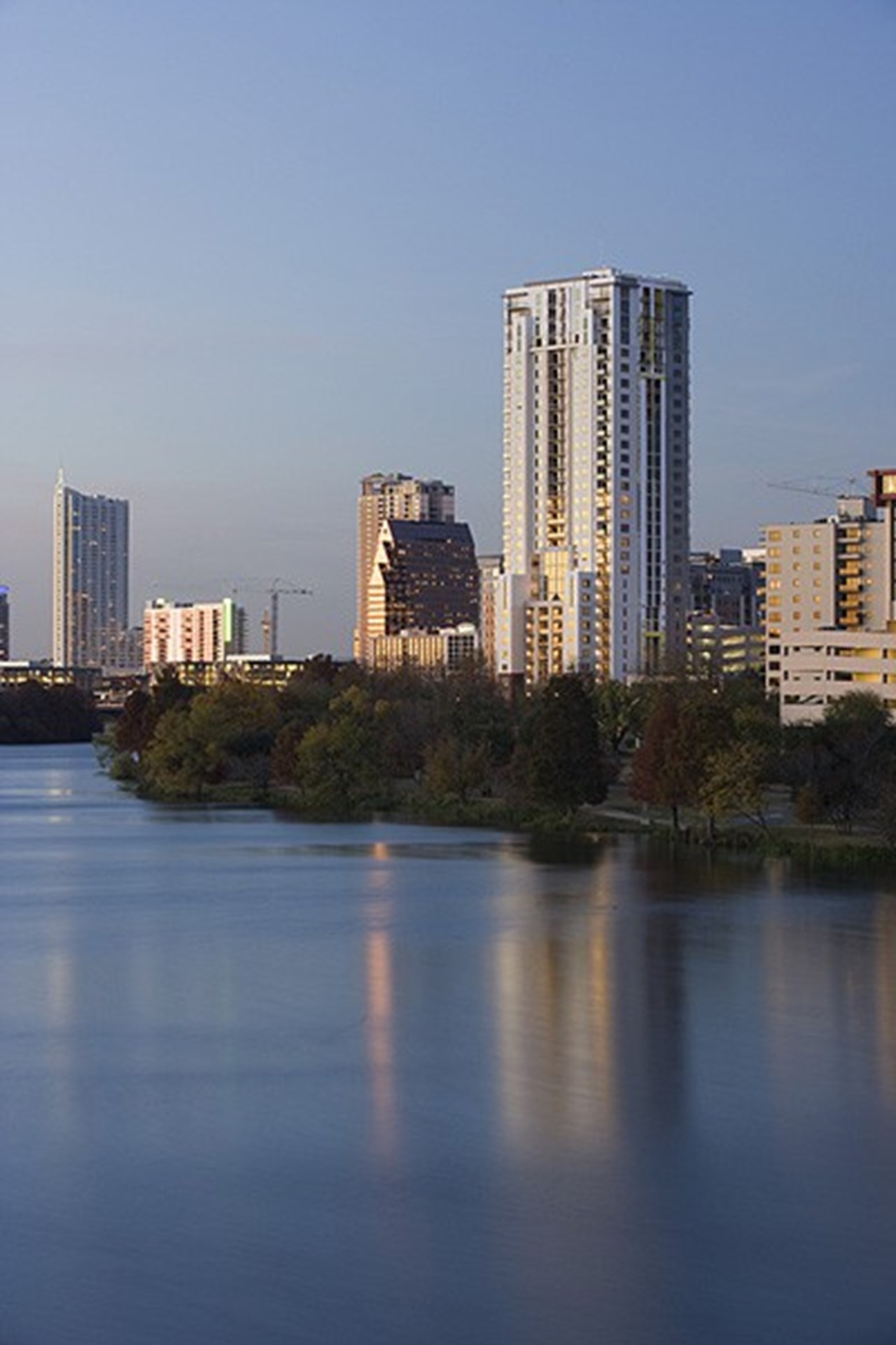 Windsor on the Lake - Austin, TX - Photo 1 of 18
