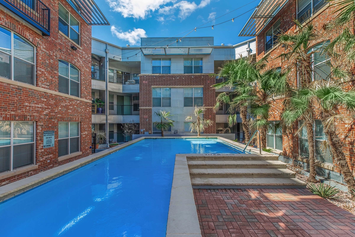 Griffin - Pool - Photo 2 of 28