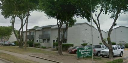 Southwest Terrace Apartment