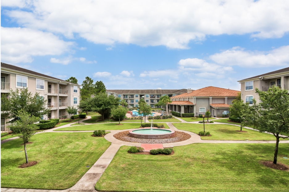 Villas of Park Grove Katy 1099+ for 1 & 2 Bed Apts