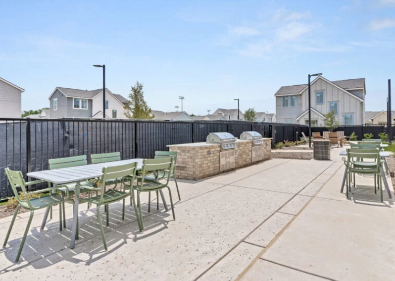 Yard Homes Parkside - BBQ - Photo 8 of 43