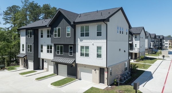 Residences at Kingwood East