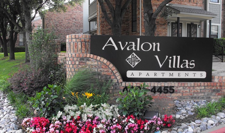 Avalon Villas Apartments