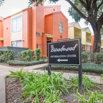 Broadmead Apartment