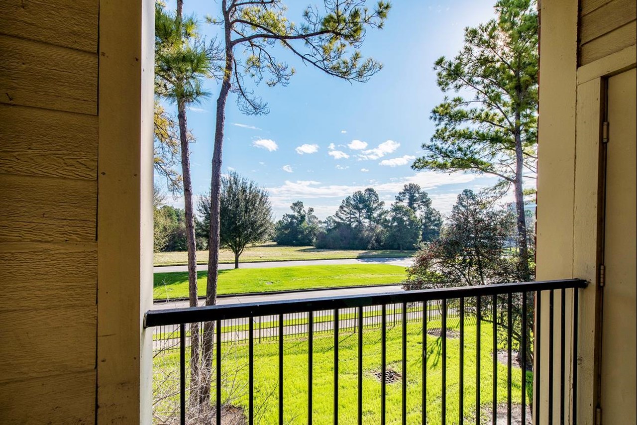 Highland - Patio - Photo 5 of 10