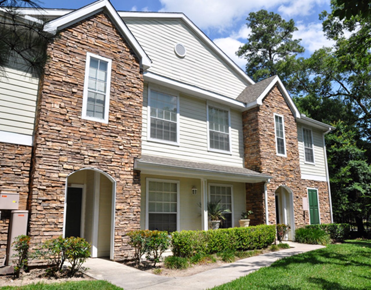 Reserve At Kingwood - Kingwood, TX - Photo 1 of 23