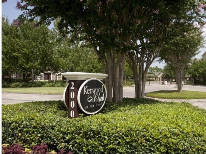 Kenwood Club at the Park - Entrance - Photo 2 of 19