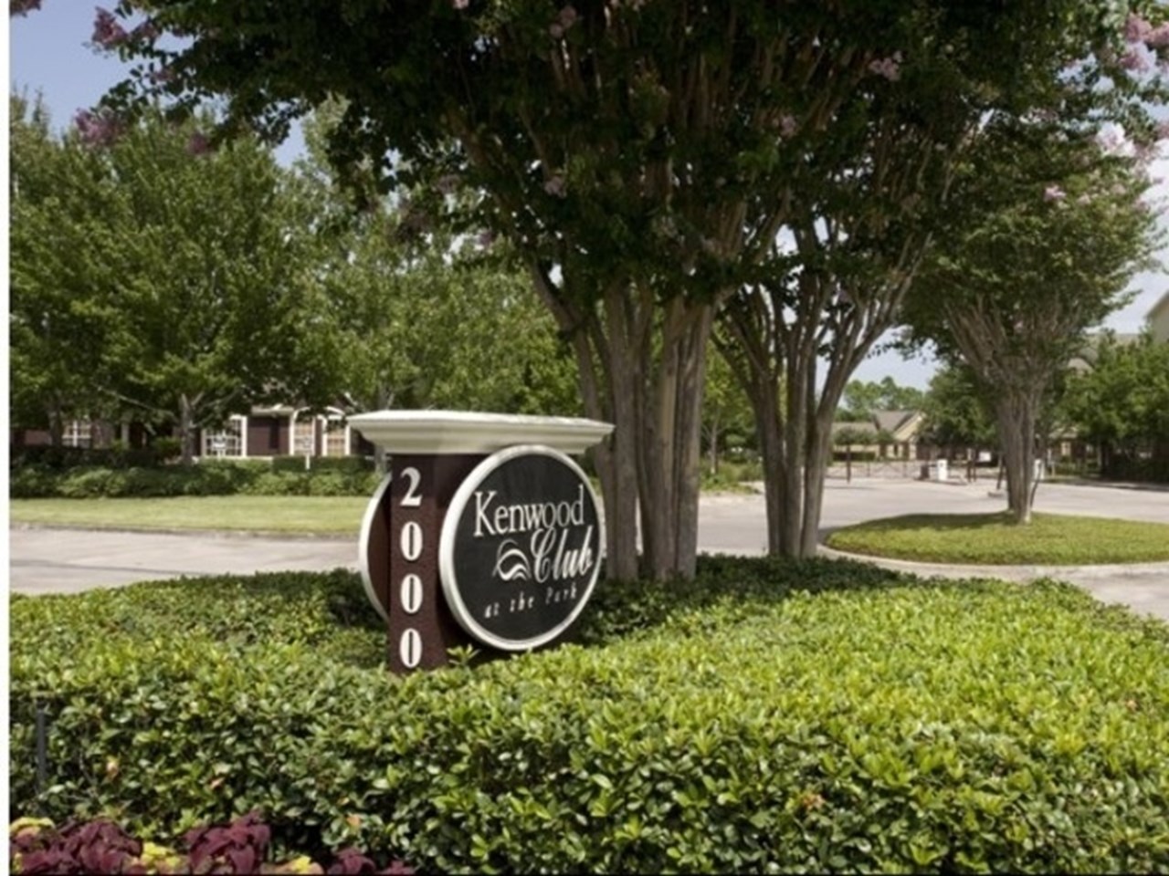 Kenwood Club at the Park - Entrance - Photo 2 of 19
