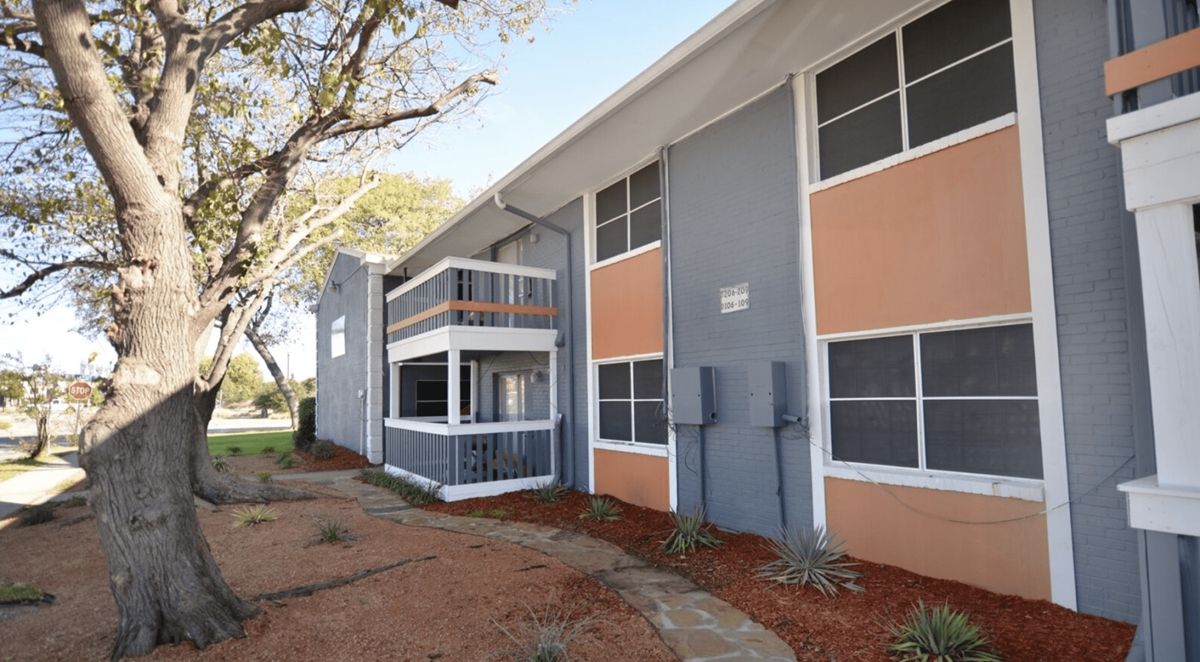 Casa Del Mar - Exterior - Photo 2 of 4