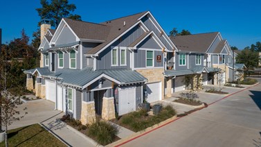 Creekside Park Apartments The Woodlands Texas