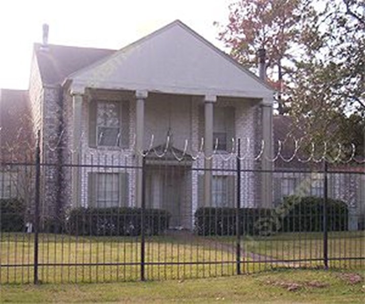 Pine Village North Houston View Floorplans, Photos & More