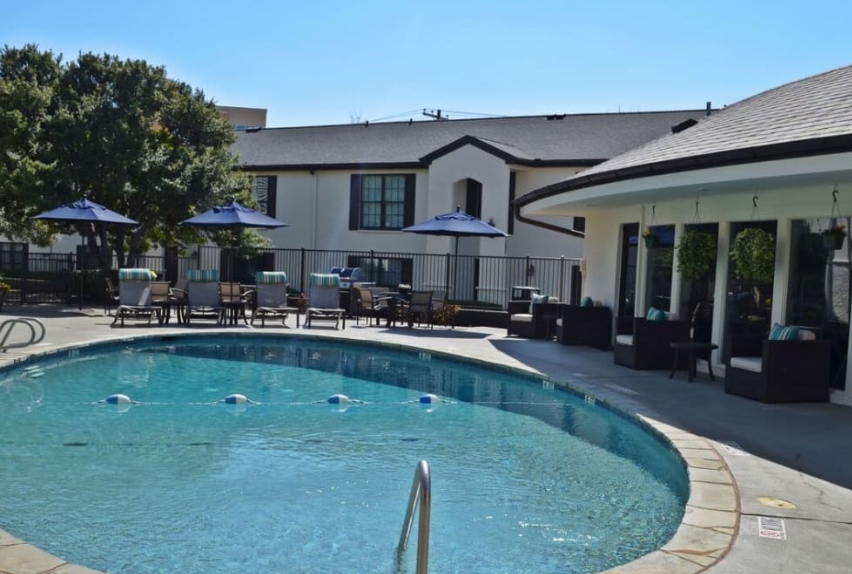 Fountains of Preston Hollow - Pool - Photo 6 of 18