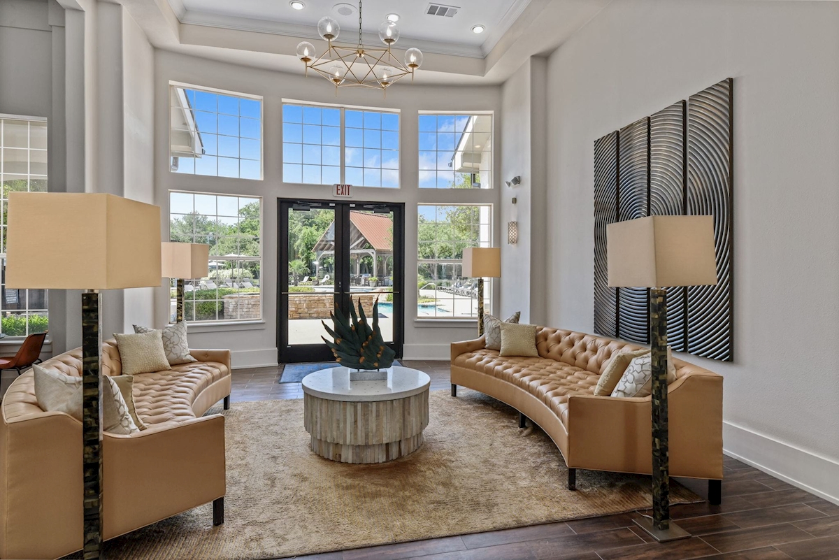 Cortland One Twenty One - Clubhouse - Photo 8 of 25