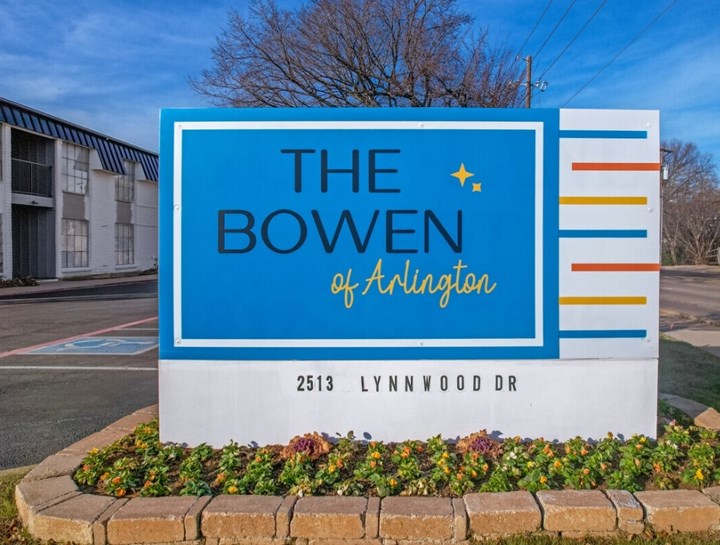 Bowen of Arlington Apartments