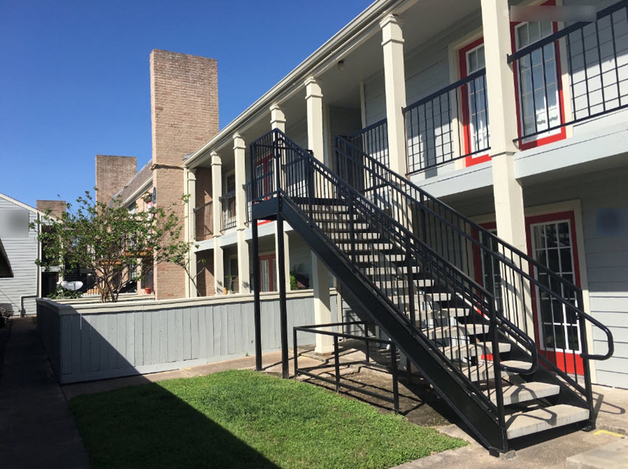 Arden Terrace - Houston, TX - Photo 1 of 8