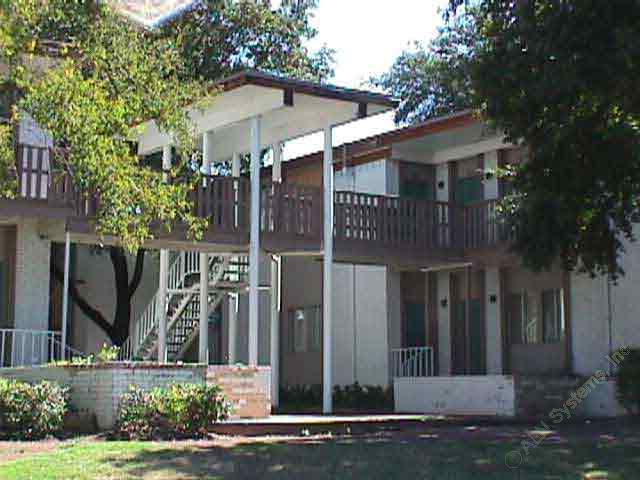Oaks at Spring Valley Apartment