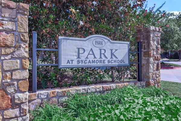 Park at Sycamore School Rd