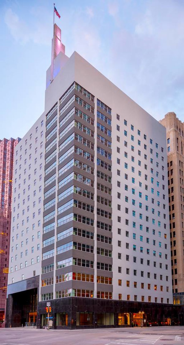 1900 Pacific Residences