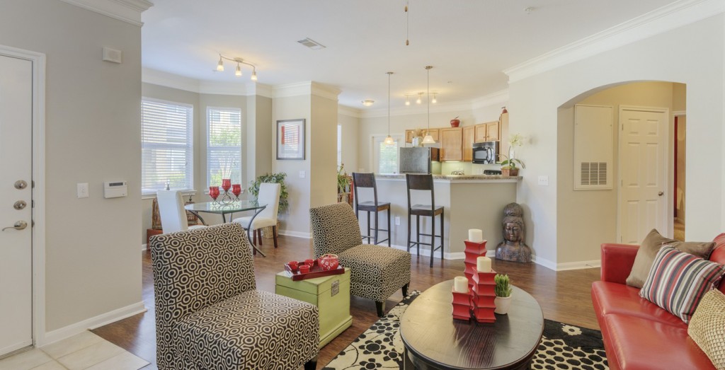 Villas at Huffmeister - Living/Dining - Photo 8 of 10