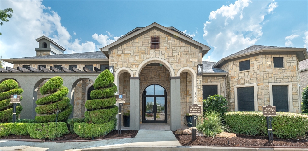Reserve at Stonebridge Ranch - Office - Photo 4 of 21