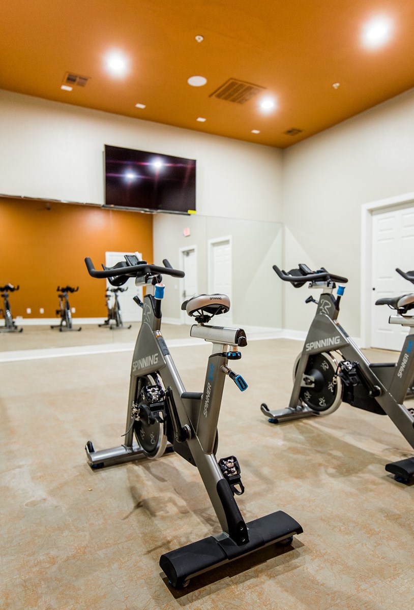 Villagio - Fitness Center - Photo 6 of 6