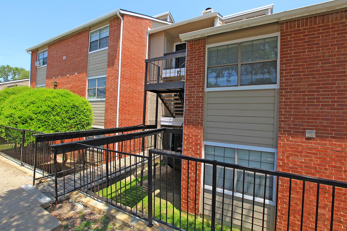 Paces Cove Apartment