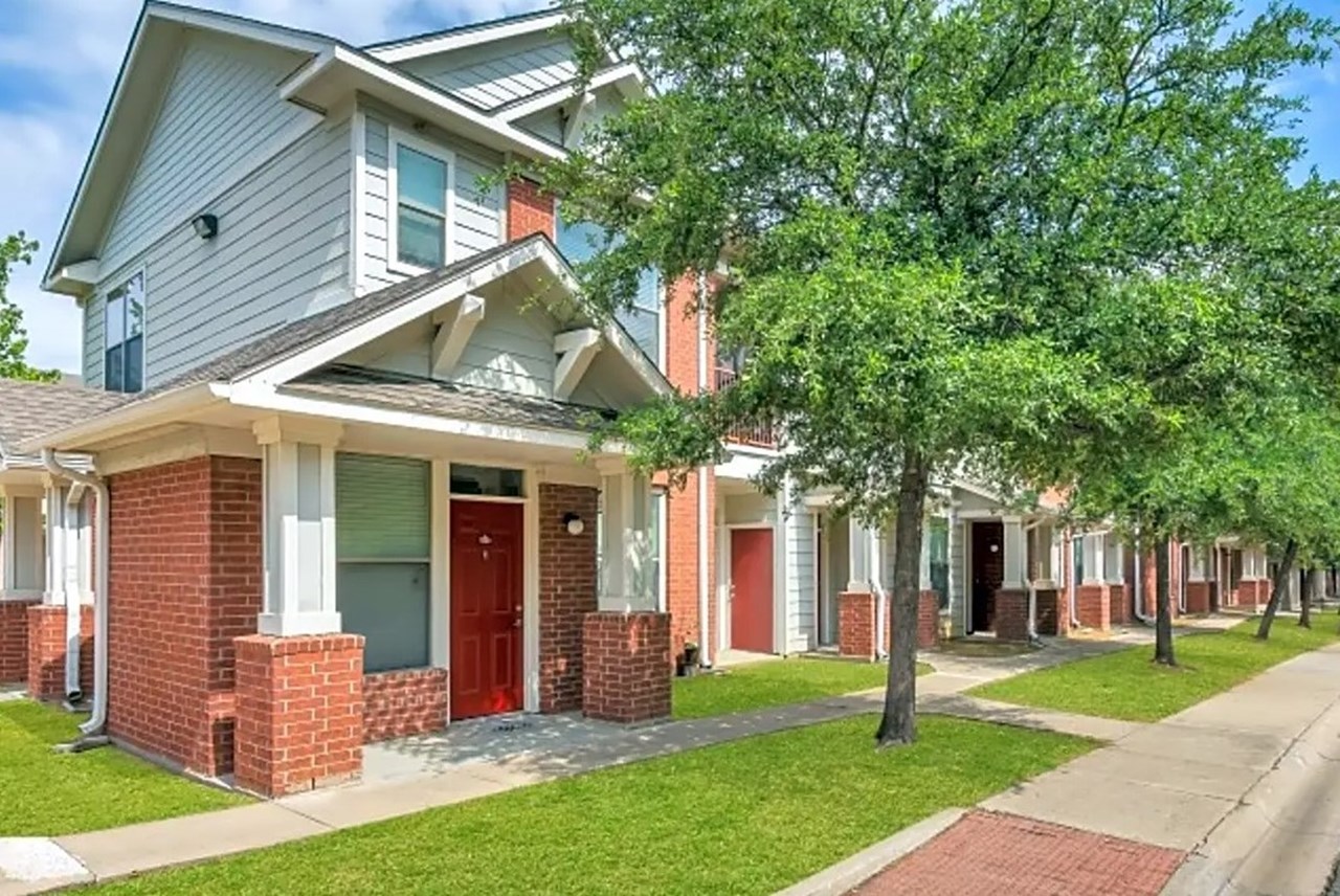 Renaissance Courts - Denton, TX - Photo 1 of 14