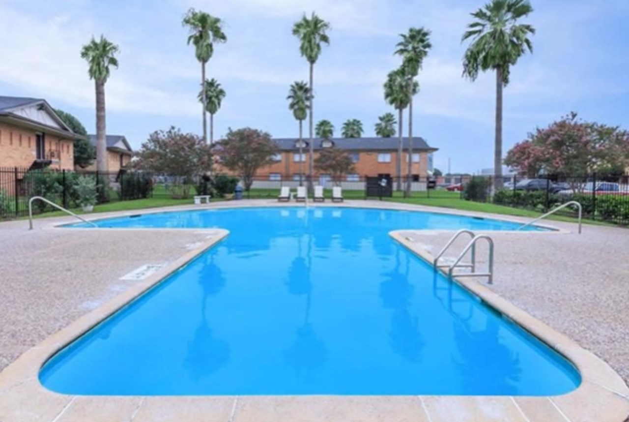 Red Pines - Pasadena, TX - Photo 1 of 29