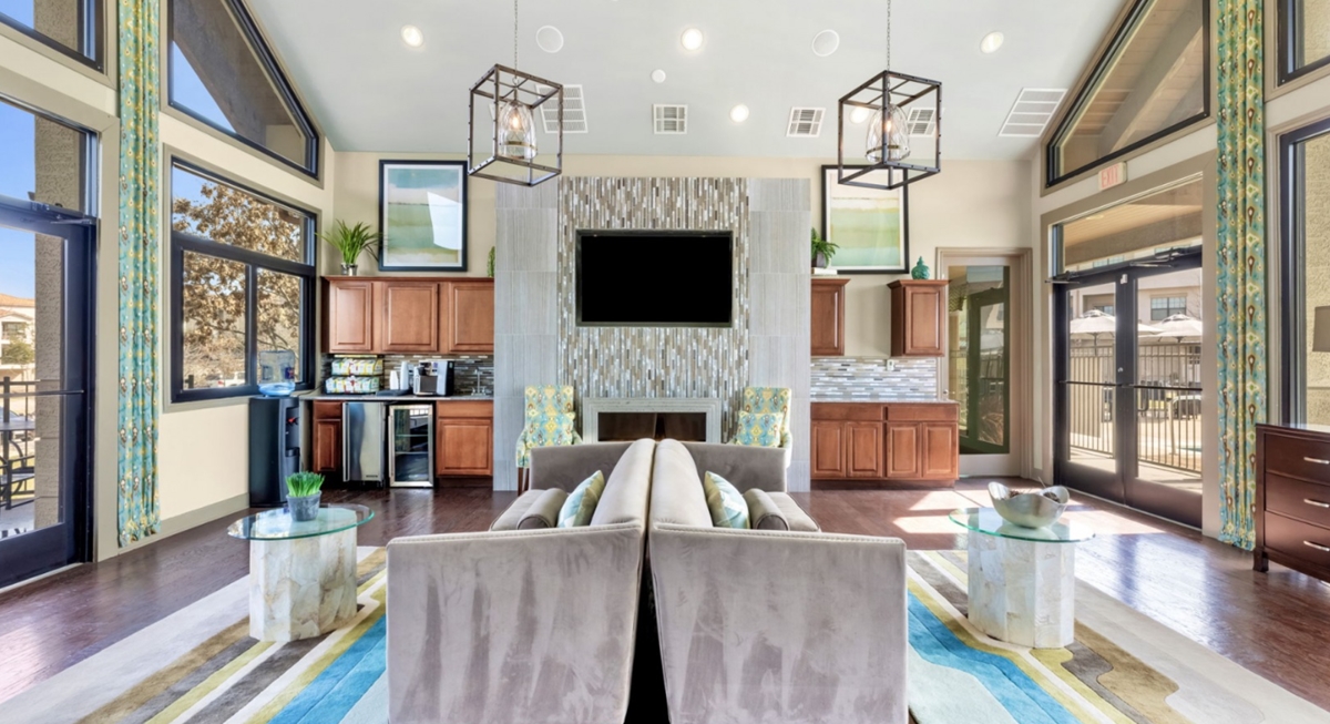 Carriage Homes on the Lake II - Clubhouse - Photo 8 of 20