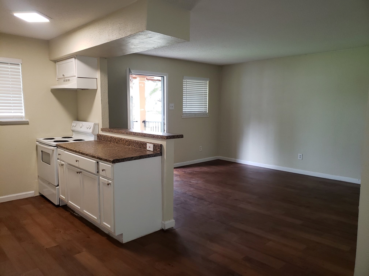Garner Park - Living Area - Photo 3 of 5