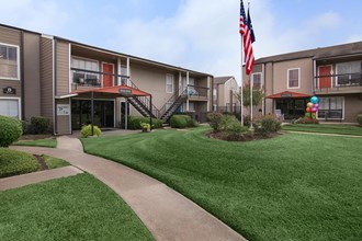 List Of North Houston Apartments Starting At 449 View Listings