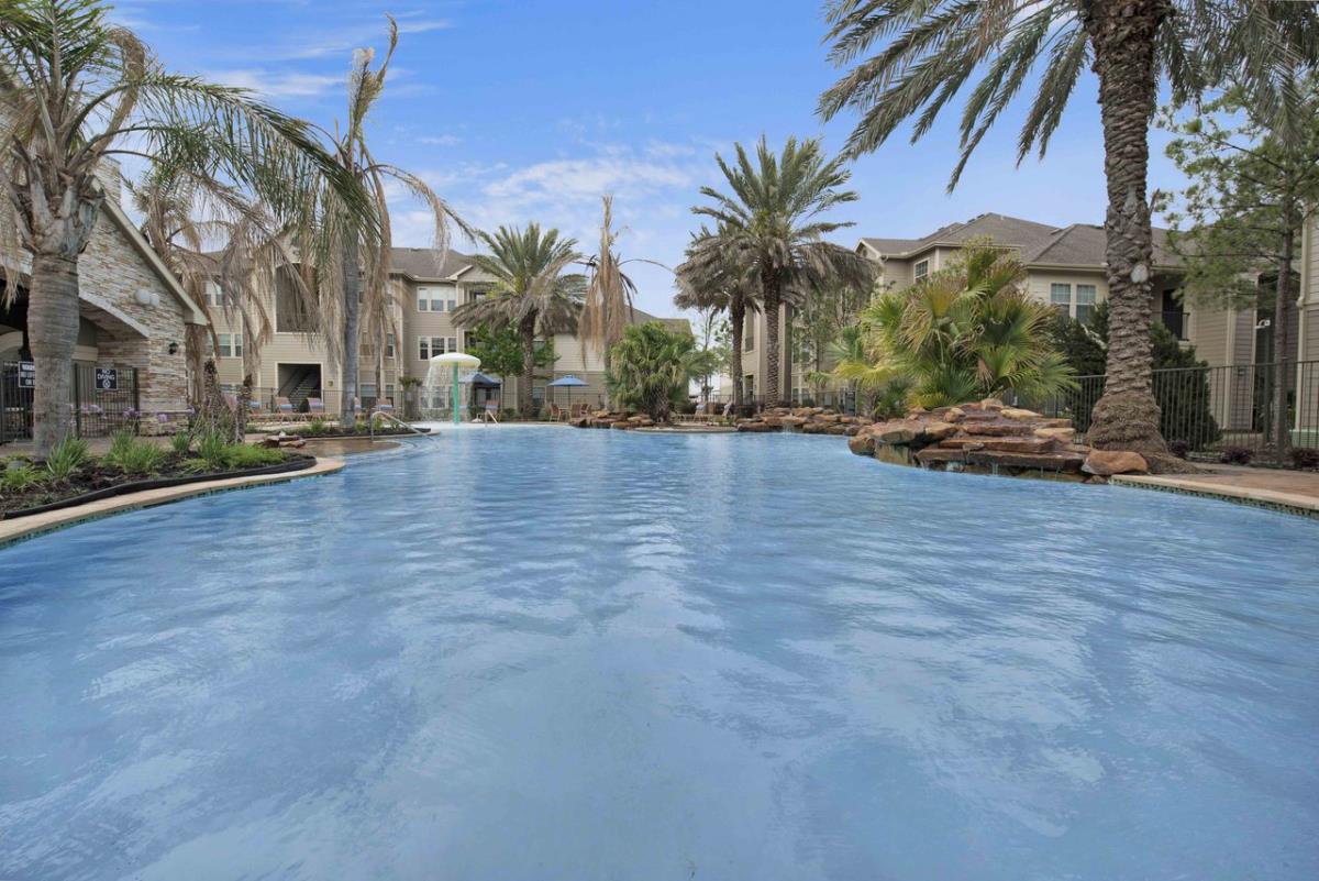 Silverbrooke Stafford 1169+ for 1, 2 & 3 Bed Apts