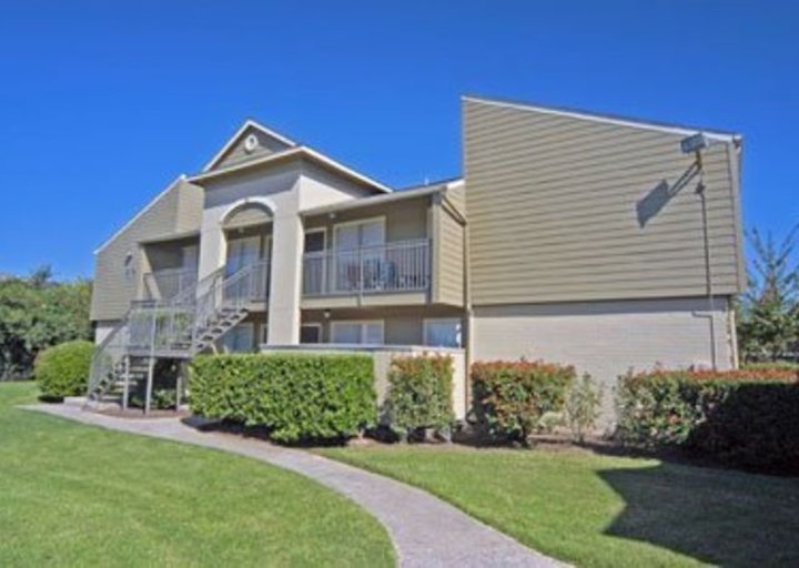 Skylar Pointe Houston 940+ for 1, 2 & 3 Bed Apts