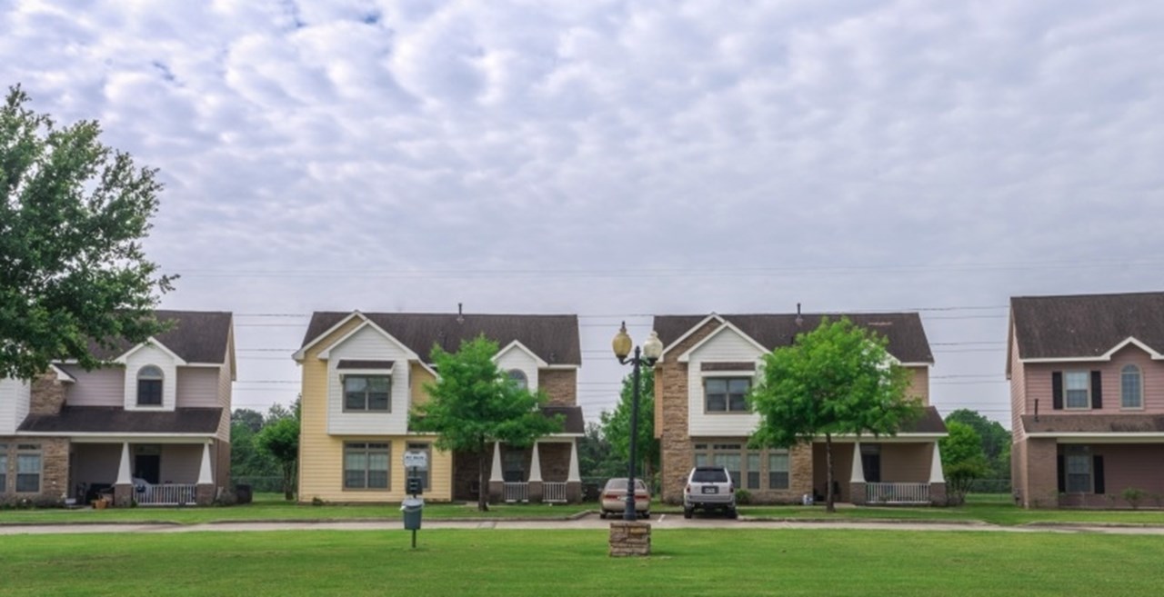 Waterside Court - Houston, TX - Photo 1 of 10