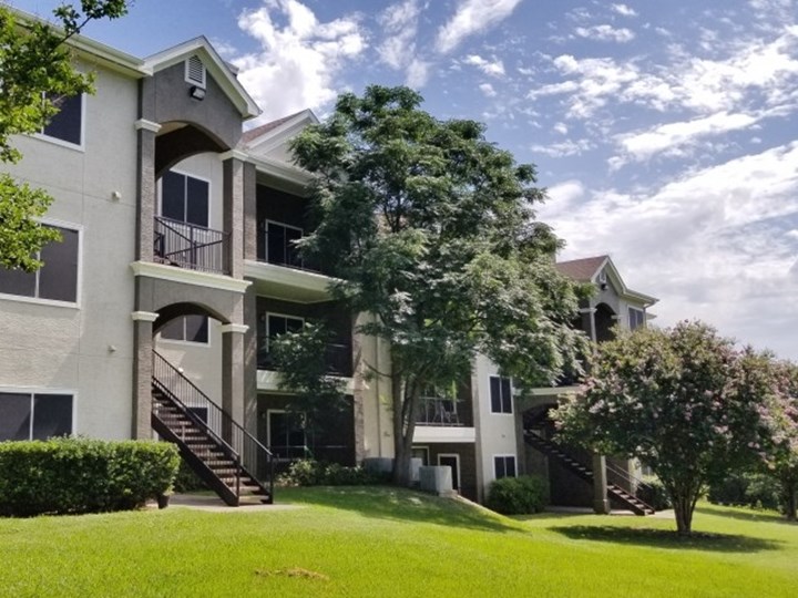 Park at Walnut Creek Austin 1100+ for 1, 2 & 3 Beds